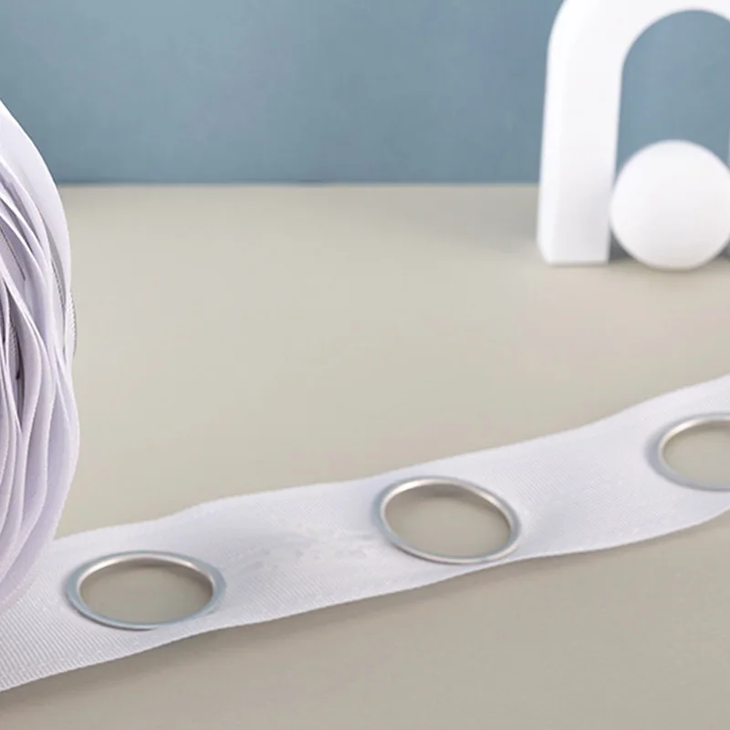 Ruban perforé pour œillets 10m - Sewing Eyelet Fabric avis et prix
