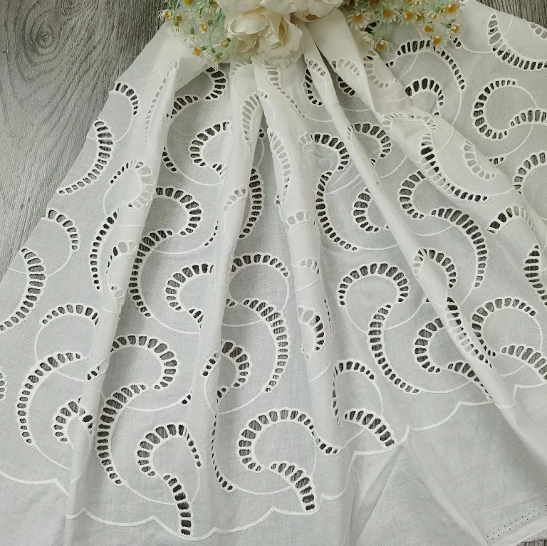 Tissu 100% coton brodé ajouré, - Sewing Eyelet Fabric avis et prix