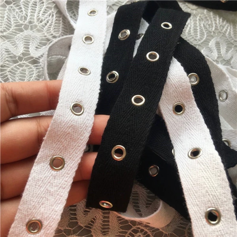 Sangle en coton noir et blanc  - Sewing Eyelet Fabric avis et prix